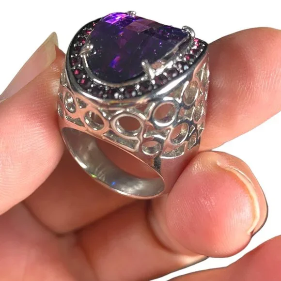 SHOWSTOPPER AMETHYST RING IN 316SL (STAINLESS STEEL) (SZ 8.25) - Picture 7 of 15